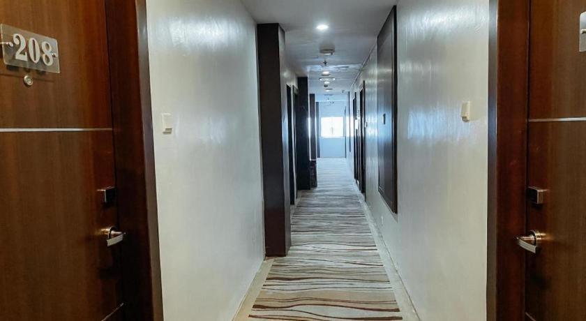 Lucky Star Hotel Наґойя Екстер'єр фото