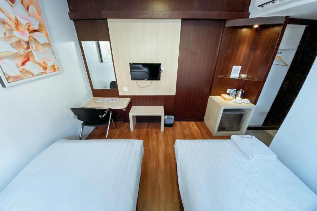 Lucky Star Hotel Наґойя Екстер'єр фото