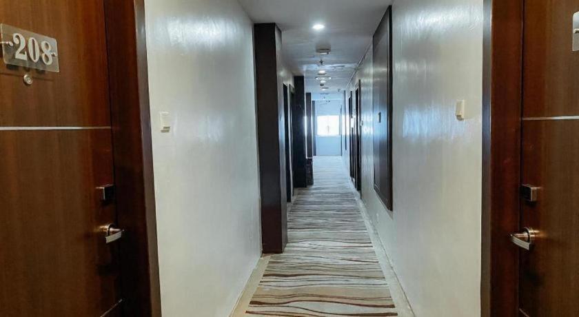 Lucky Star Hotel Наґойя Екстер'єр фото