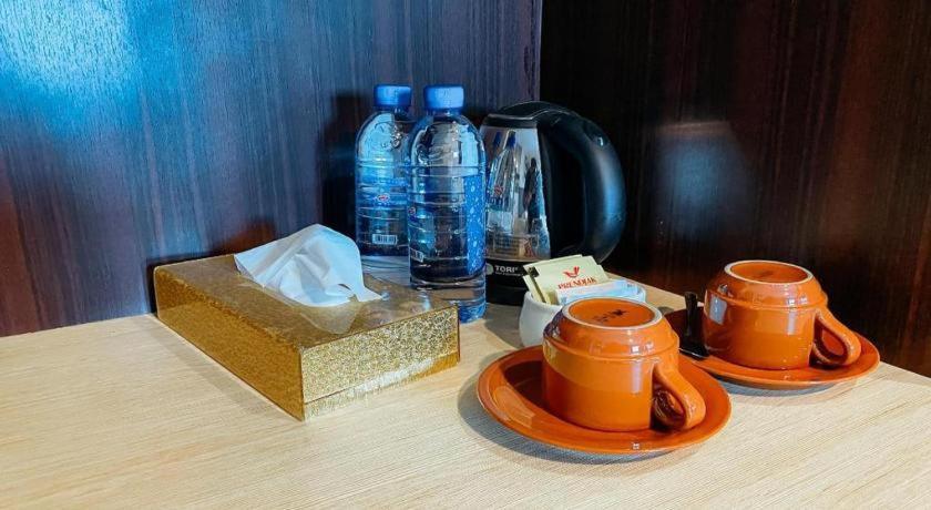 Lucky Star Hotel Наґойя Екстер'єр фото
